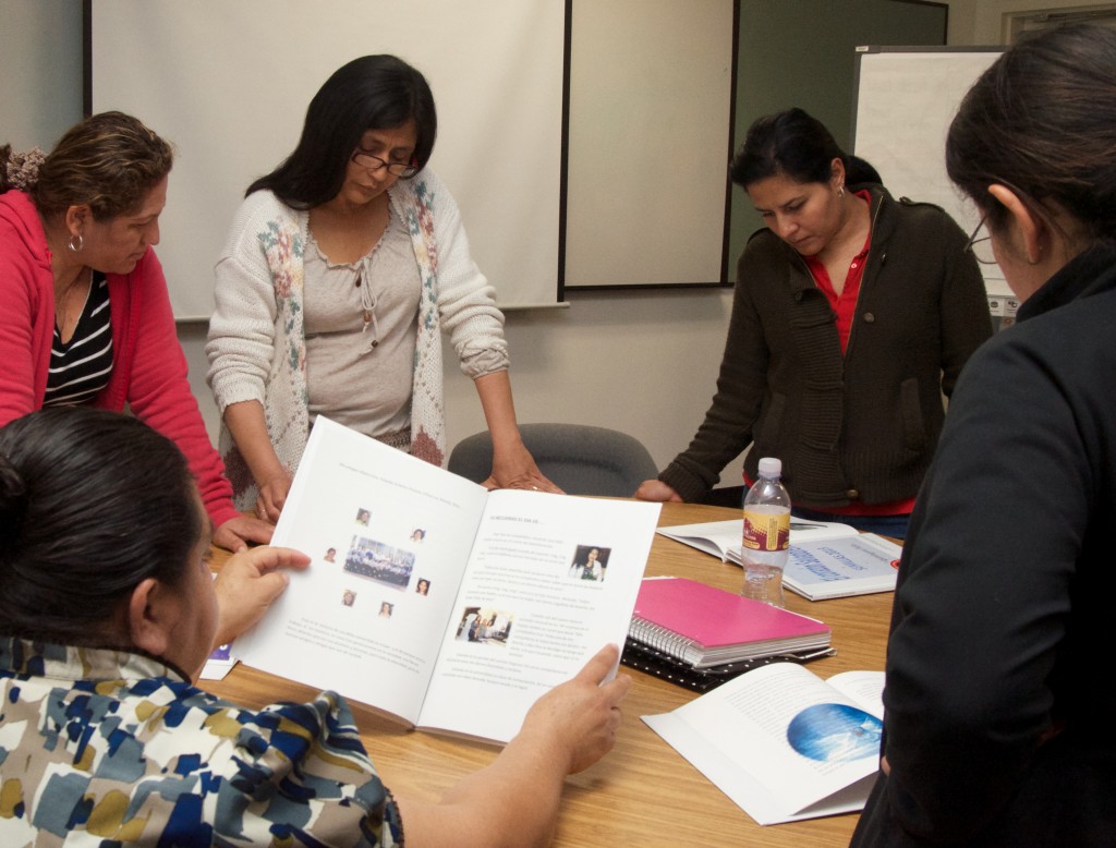 Salvadorian educators read each other's autobiographical work.