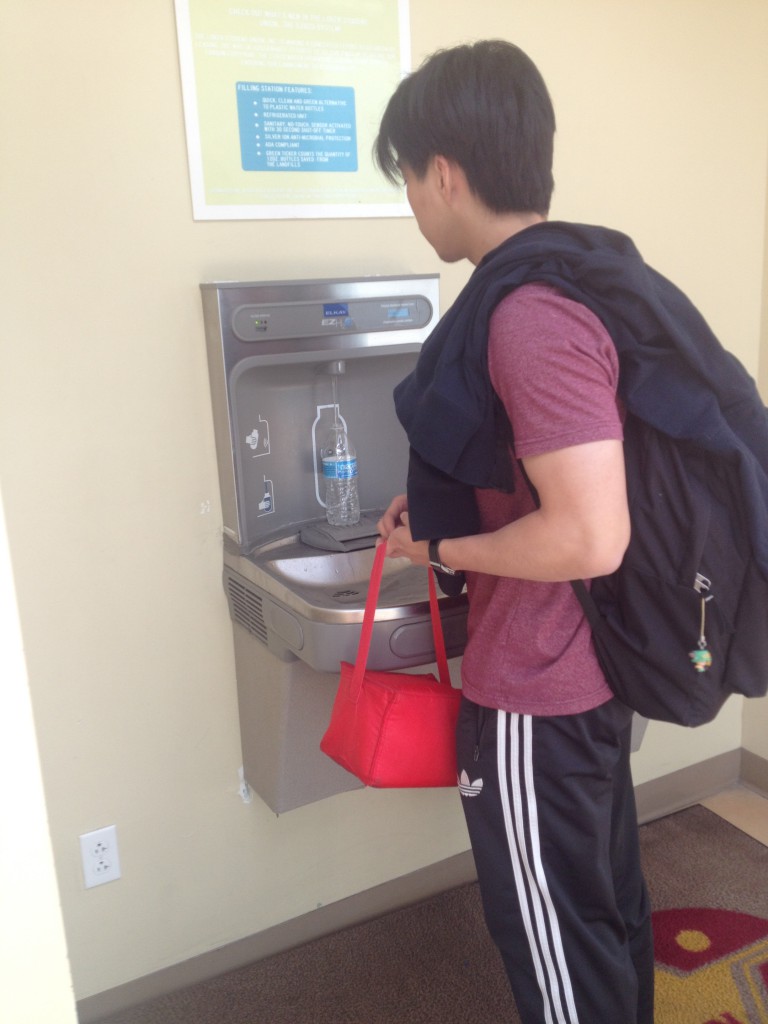 The water filling station helps students reduce their use of plastic bottles.