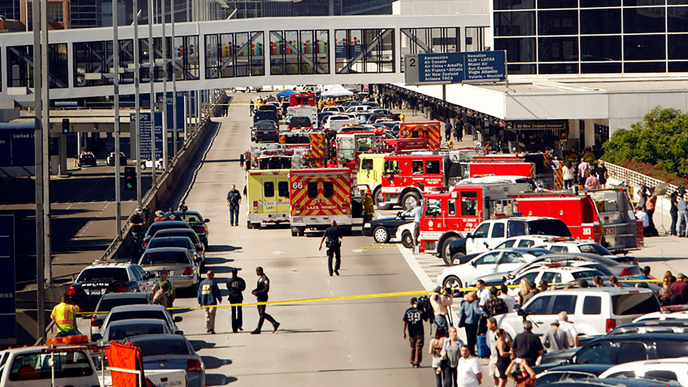 A well-choreographed response to the 2013 shooting of a TSA agent at LAX.