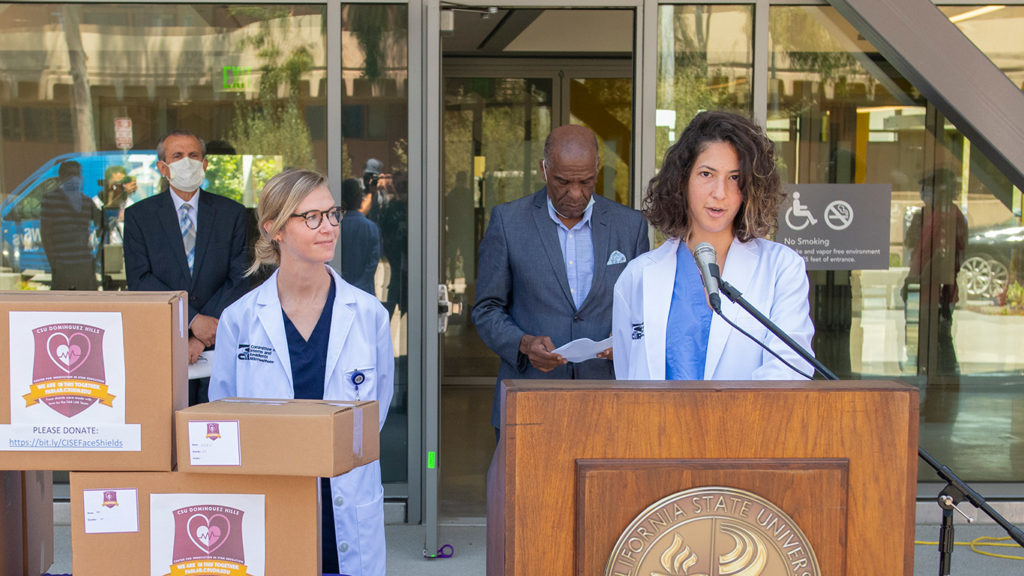 (left) Alexa Golden, resident physician at Harbor UCLA Medical Center, and Erica Barrios, regional vice president at Harbor UCLA Medical Center.