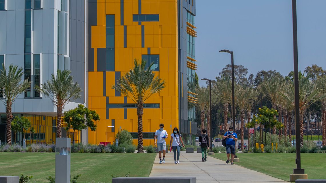 CSUDH Philanthropic Gifts Top $8 Million in Record-Breaking Year