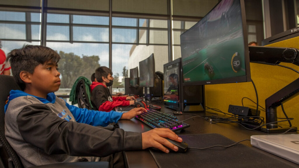 Compton Unified student gaming at the esports event