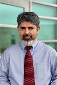 Headshot of Raul Guzman