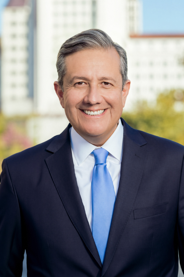 Headshot of Miguel Santana