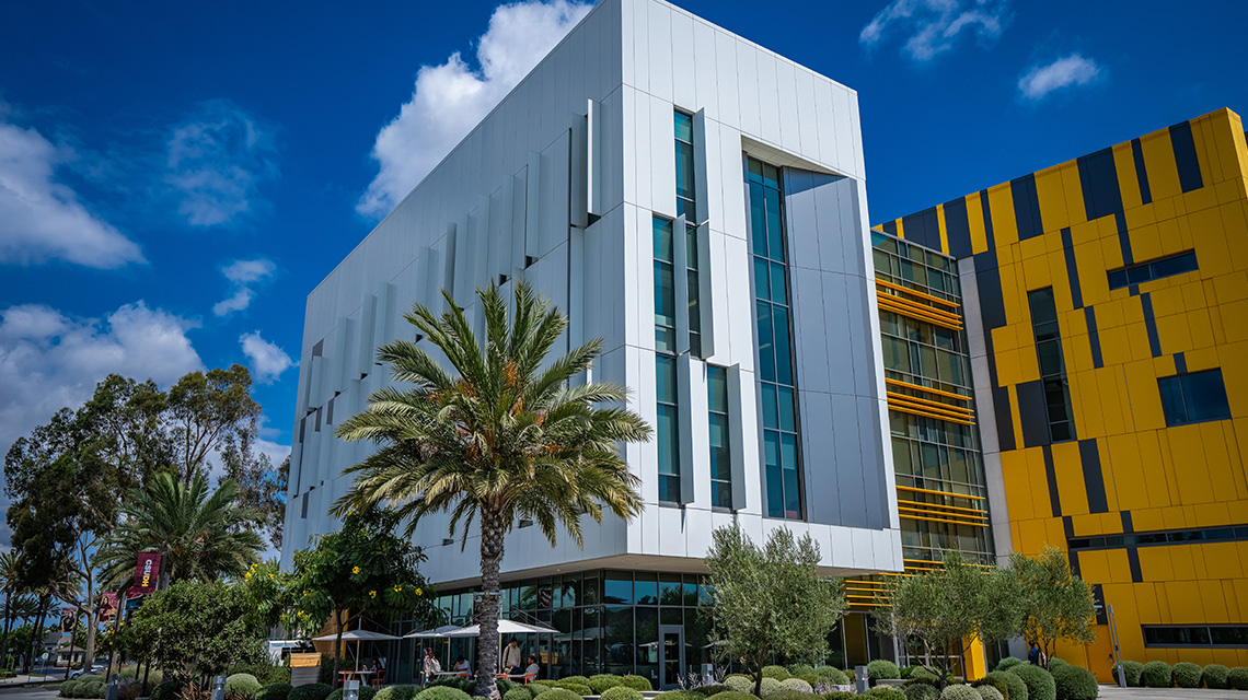 CSUDH Innovation and Instruction Building.