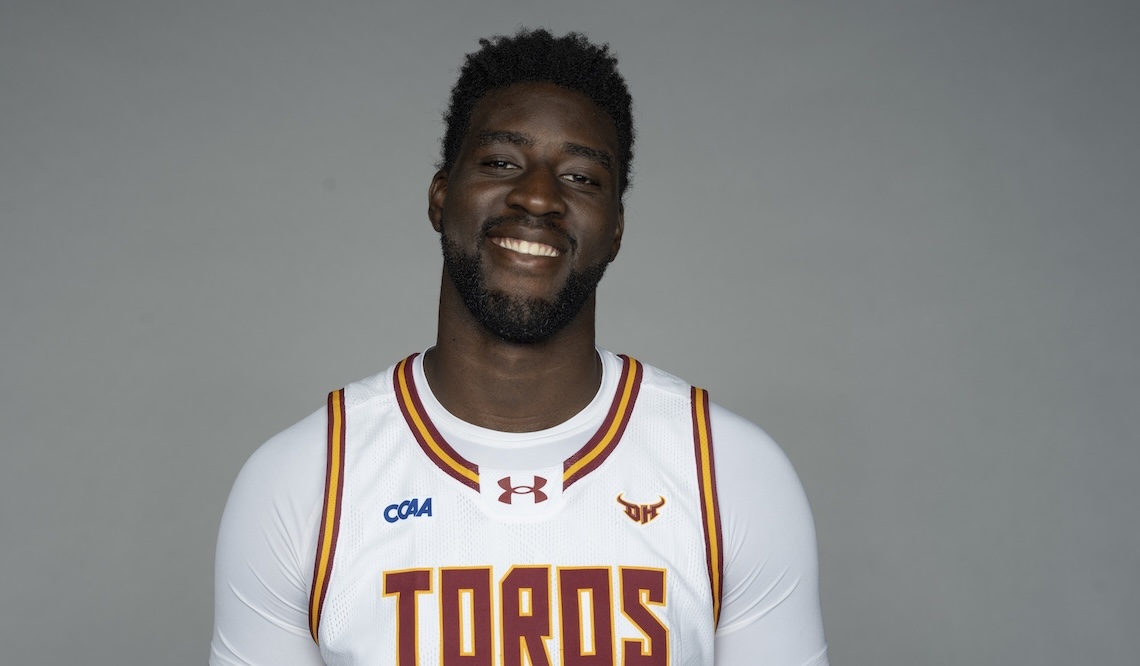 Headshot of Promise Madubugwu
